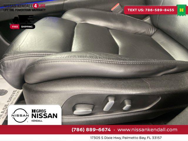 used 2017 Cadillac XT5 car, priced at $14,498