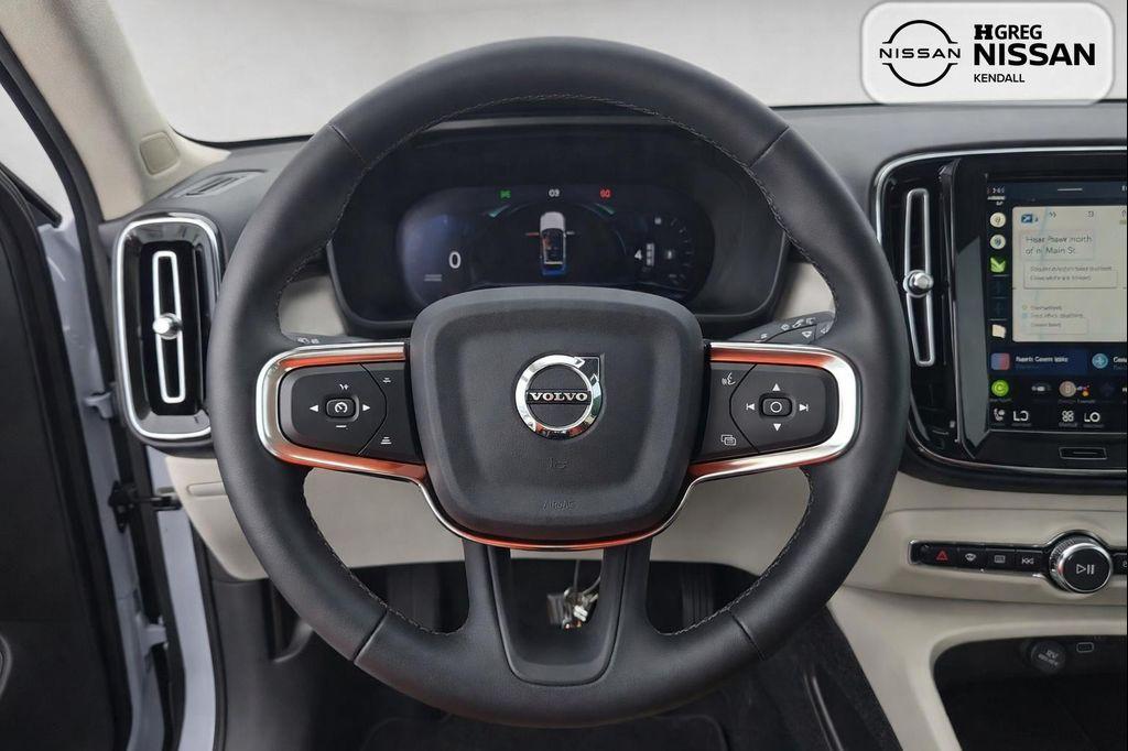 used 2026 Volvo XC40 car, priced at $41,098