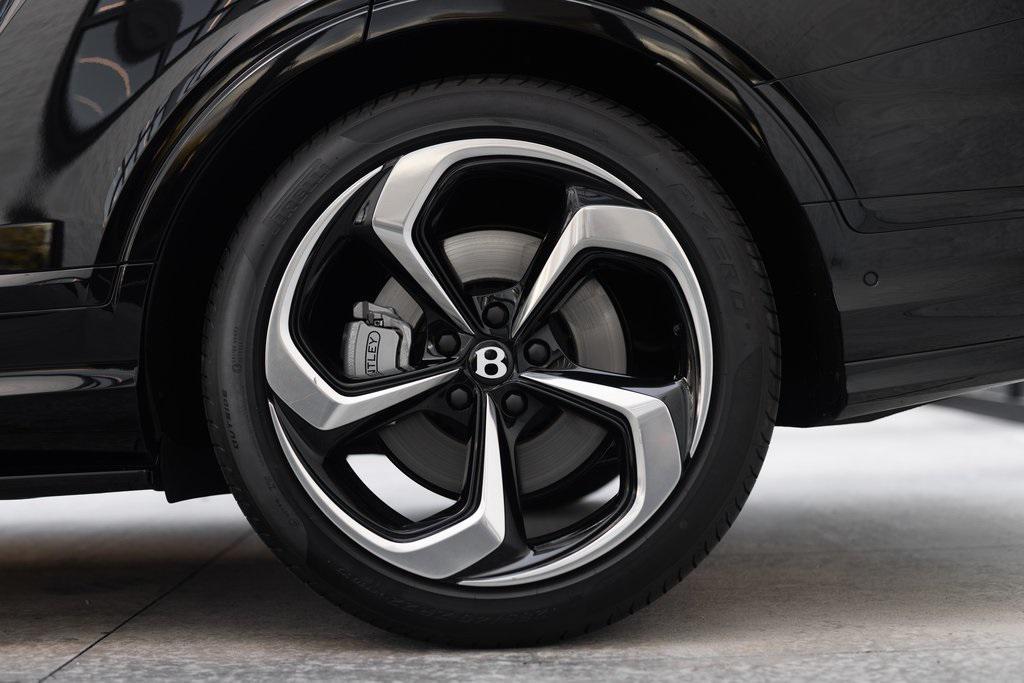 used 2025 Bentley Bentayga car, priced at $258,437