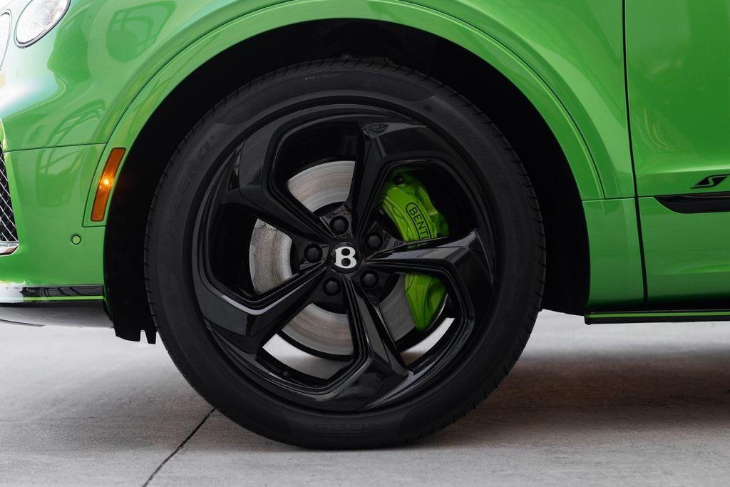 used 2025 Bentley Bentayga car, priced at $260,543