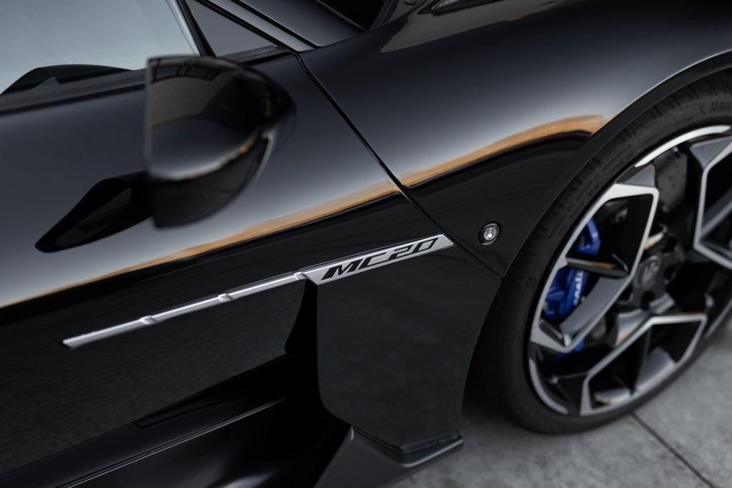 used 2022 Maserati MC20 car, priced at $174,421