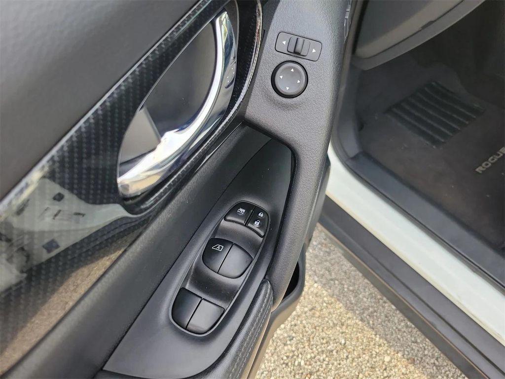 used 2020 Nissan Rogue car, priced at $16,995