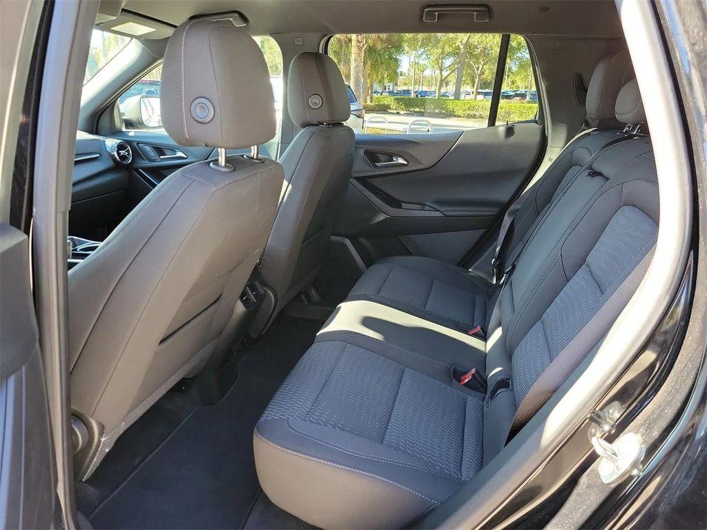 used 2025 Chevrolet Equinox car, priced at $22,995