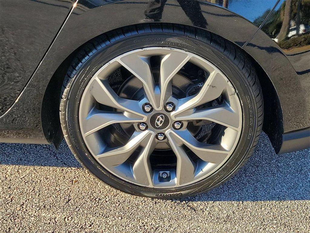 used 2020 Hyundai Elantra GT car, priced at $16,195