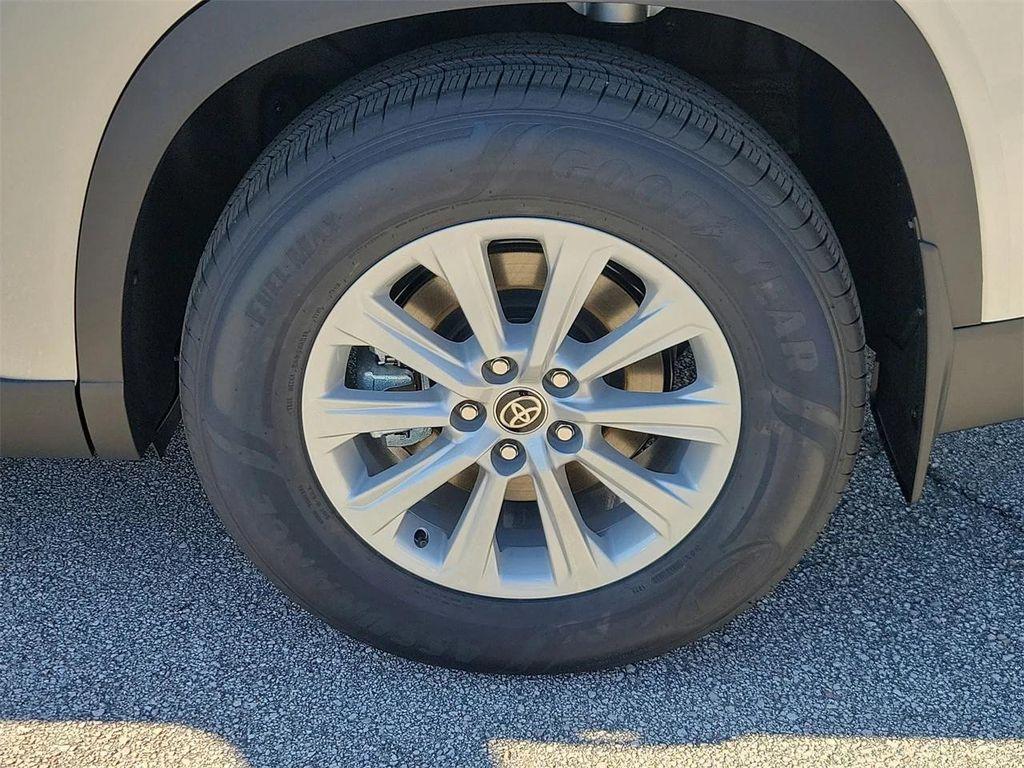 new 2026 Toyota Grand Highlander car, priced at $47,677