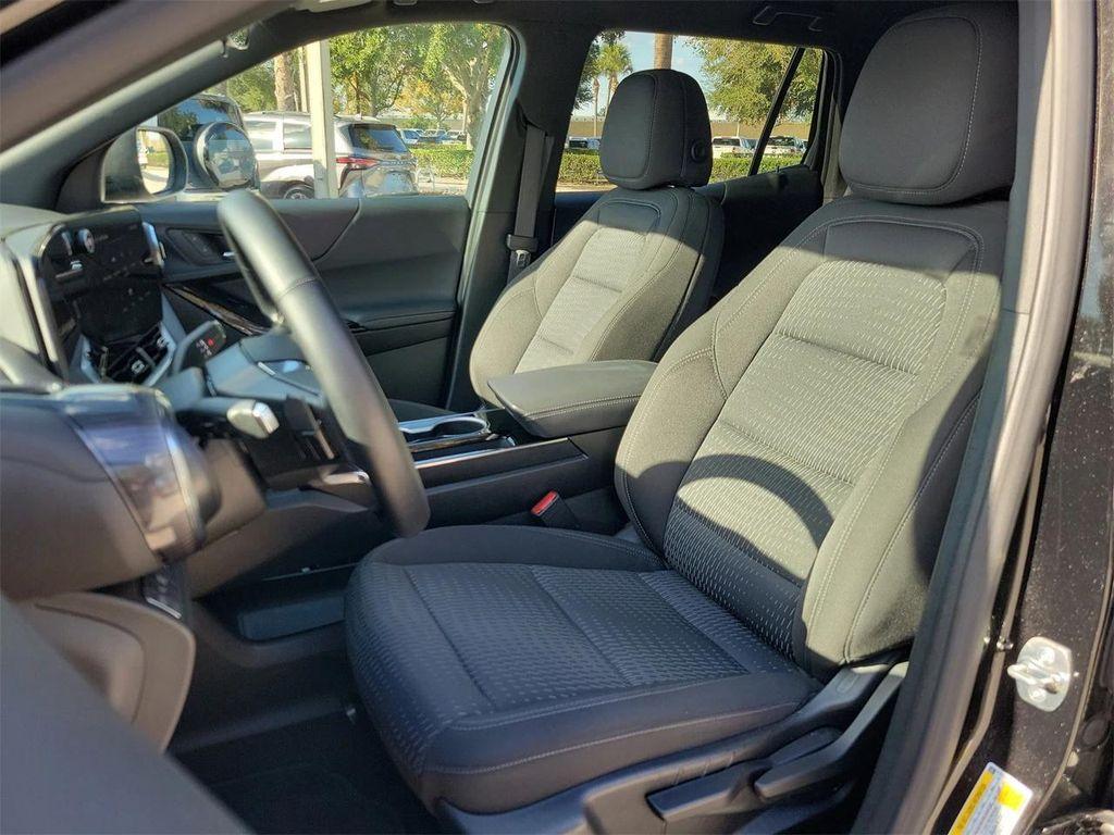 used 2025 Chevrolet Equinox car, priced at $23,395