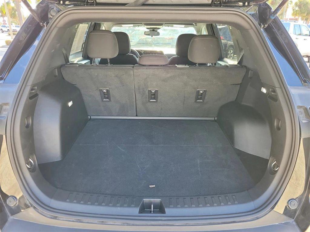 used 2025 Chevrolet Equinox car, priced at $23,395