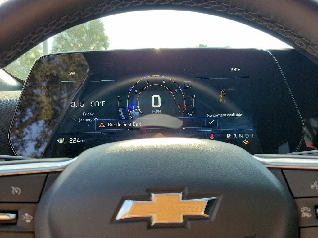 used 2025 Chevrolet Equinox car, priced at $23,395