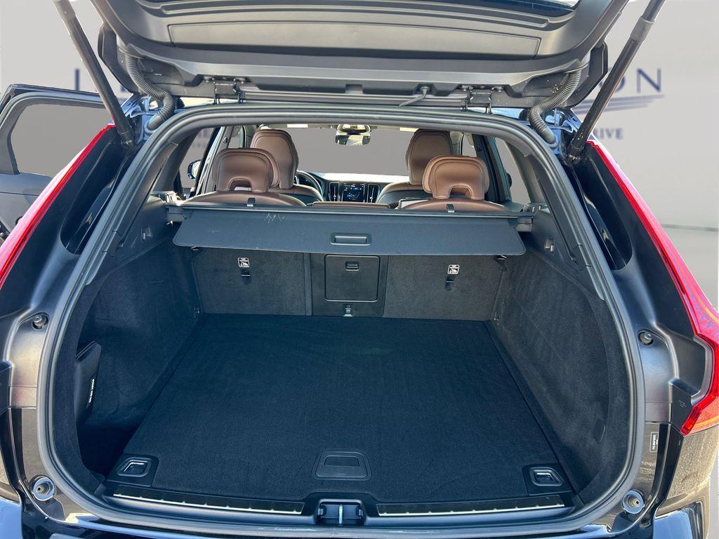 used 2023 Volvo XC60 car, priced at $30,483