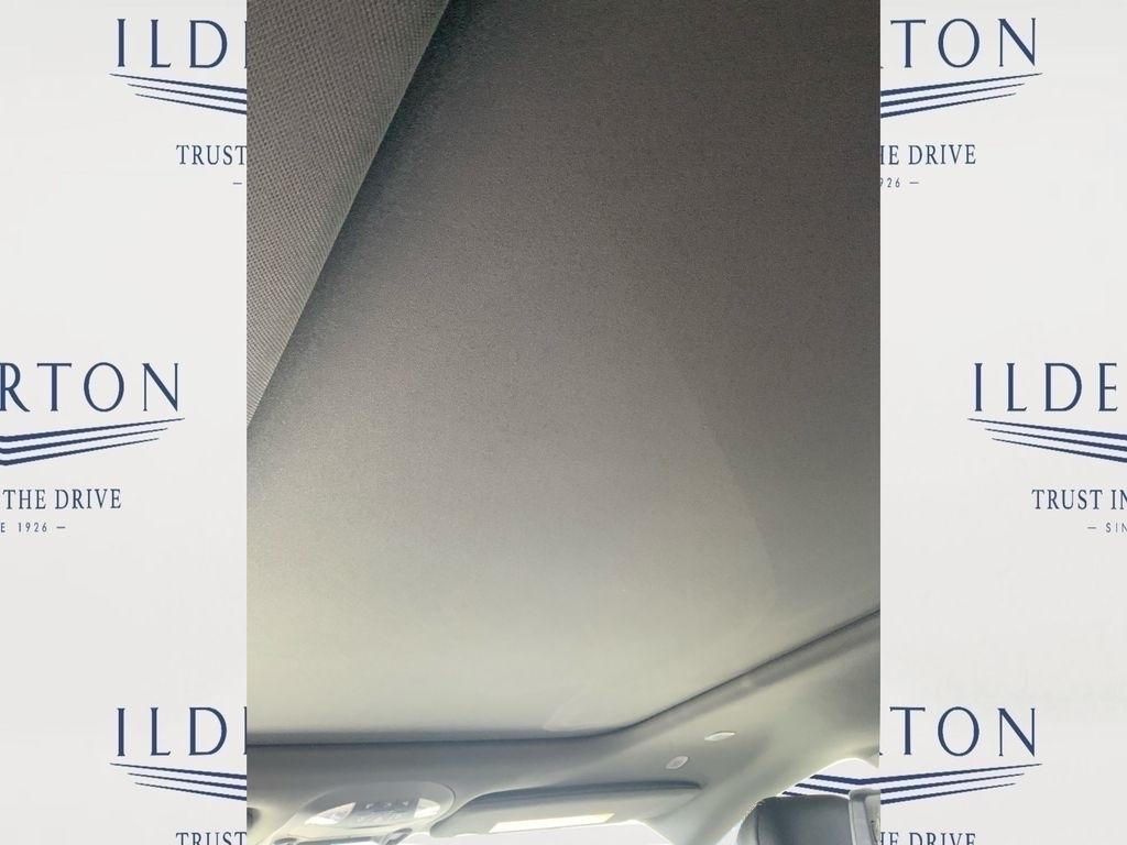 new 2026 Chrysler Pacifica car, priced at $49,570