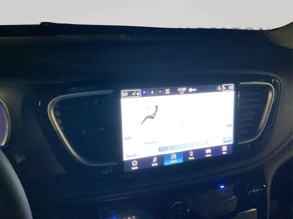 new 2026 Chrysler Pacifica car, priced at $43,035