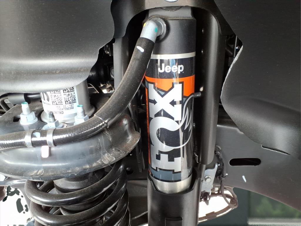 new 2026 Jeep Gladiator car, priced at $55,750