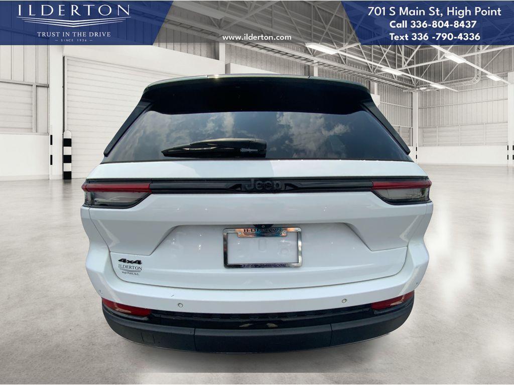 used 2022 Jeep Grand Cherokee car, priced at $26,887