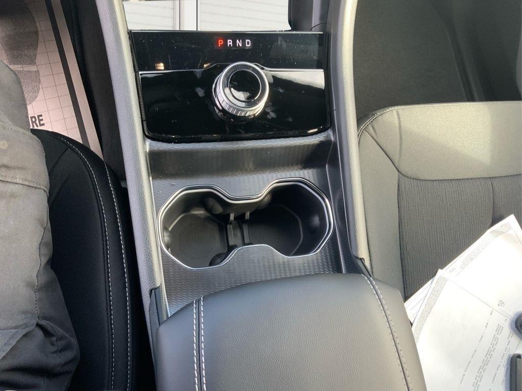 new 2025 Jeep Grand Cherokee car, priced at $31,575