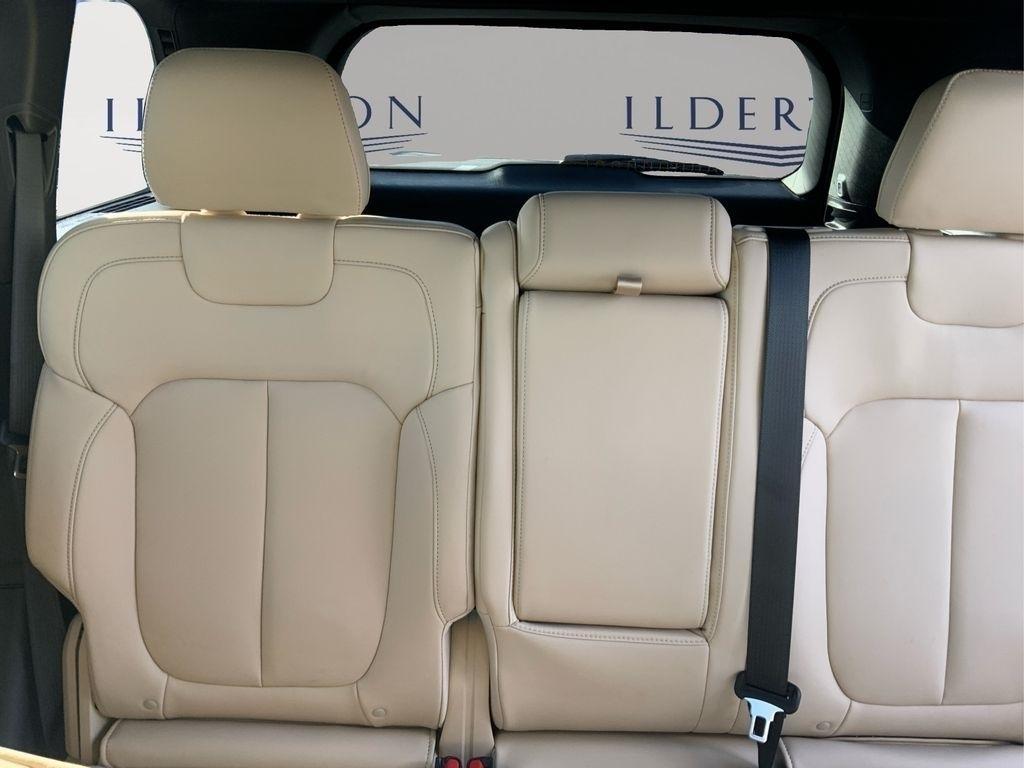 new 2025 Jeep Grand Cherokee car, priced at $40,915