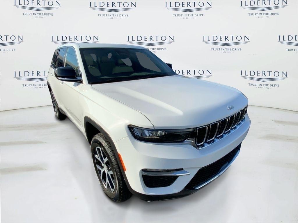 new 2025 Jeep Grand Cherokee car, priced at $40,915