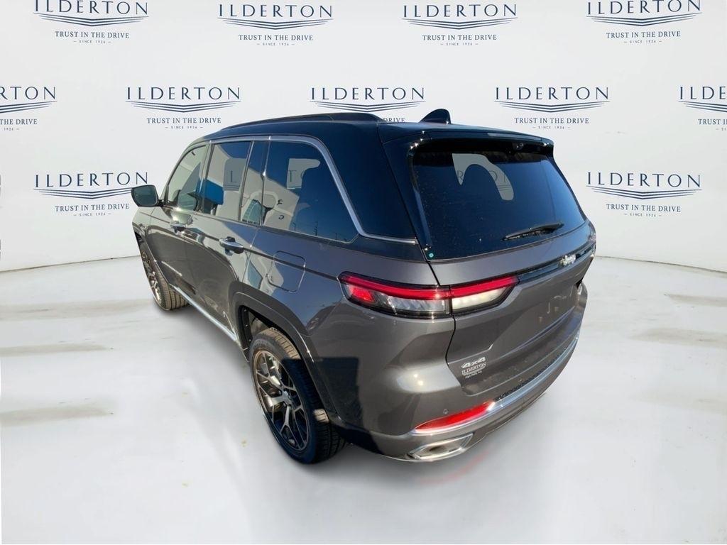 new 2025 Jeep Grand Cherokee car, priced at $61,400