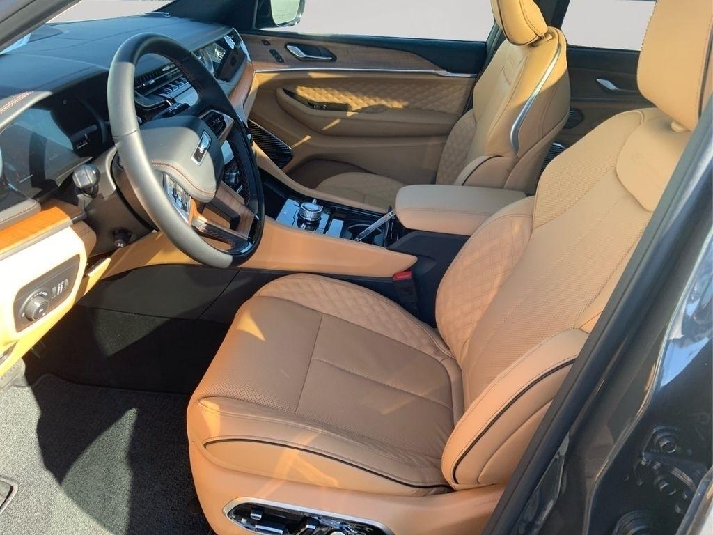 new 2025 Jeep Grand Cherokee car, priced at $61,400