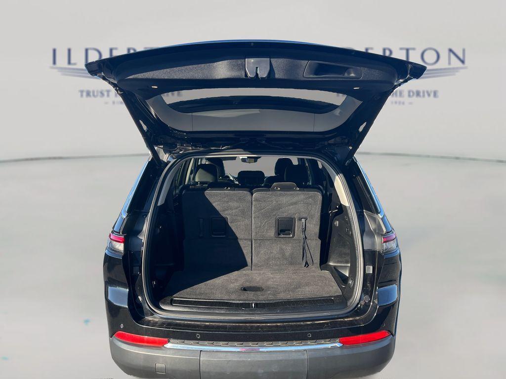 used 2022 Jeep Grand Cherokee L car, priced at $28,660