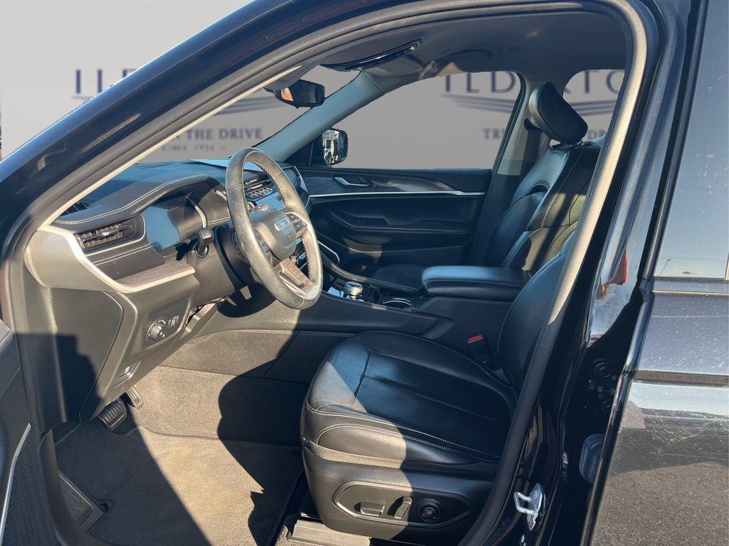 used 2022 Jeep Grand Cherokee L car, priced at $28,660