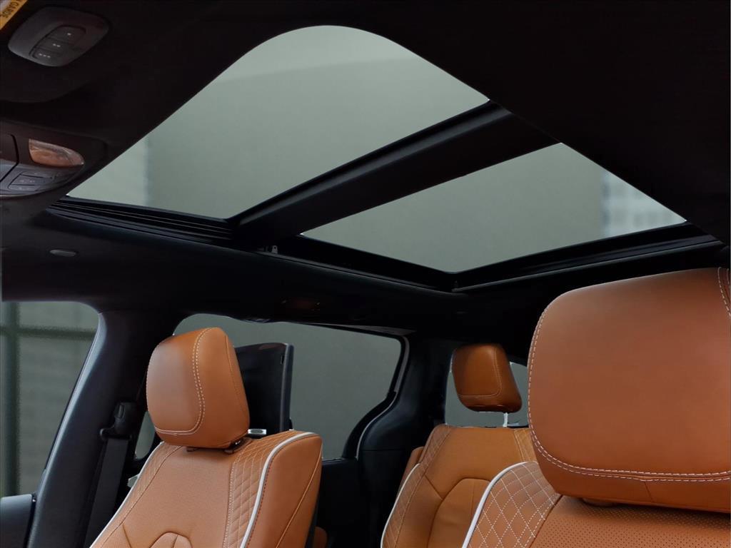 new 2026 Chrysler Pacifica car, priced at $48,765