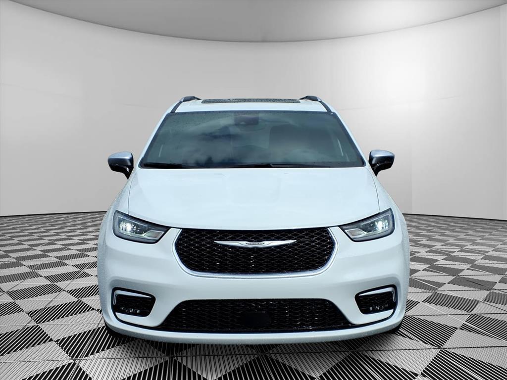 new 2026 Chrysler Pacifica car, priced at $48,765