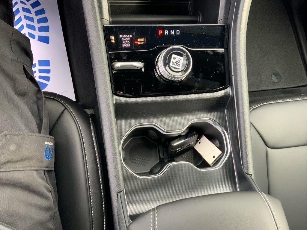 new 2025 Jeep Grand Cherokee car, priced at $43,735