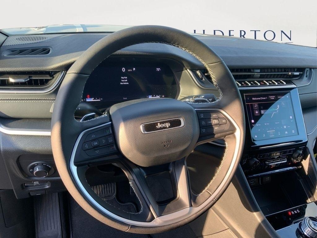 new 2025 Jeep Grand Cherokee car, priced at $41,370