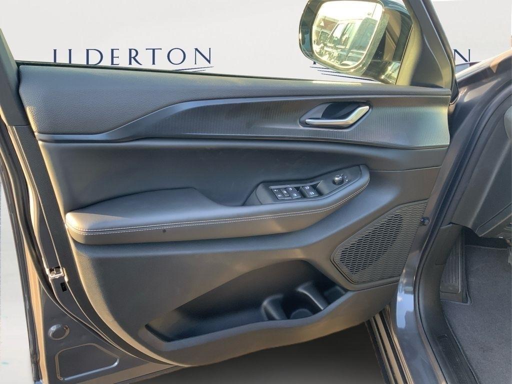 new 2025 Jeep Grand Cherokee car, priced at $41,370