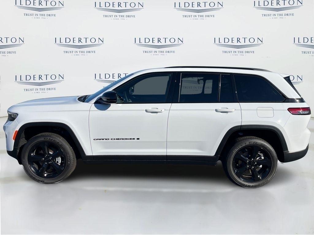 new 2025 Jeep Grand Cherokee car, priced at $39,775