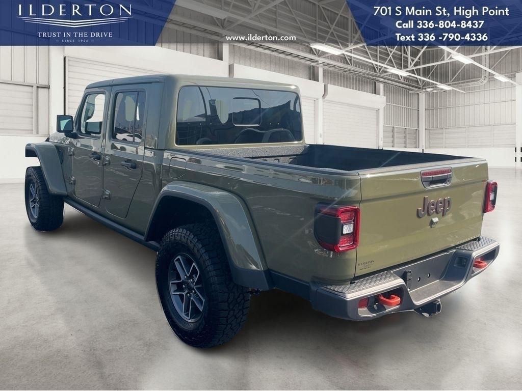 new 2025 Jeep Gladiator car, priced at $46,595