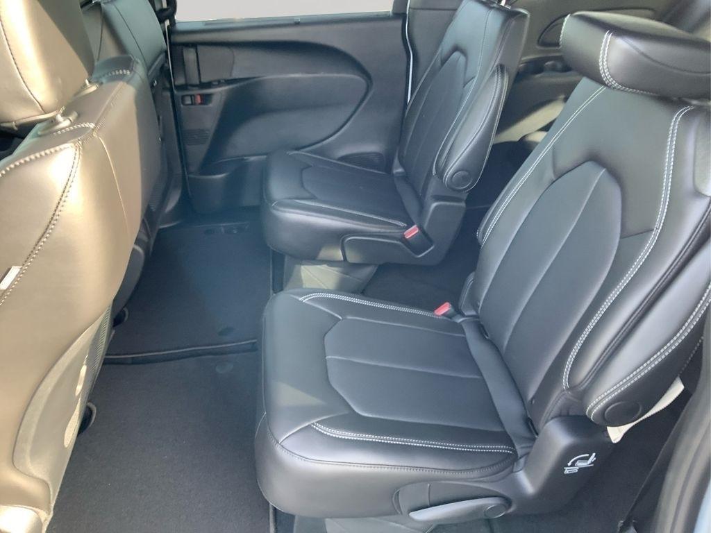 new 2026 Chrysler Pacifica car, priced at $40,995