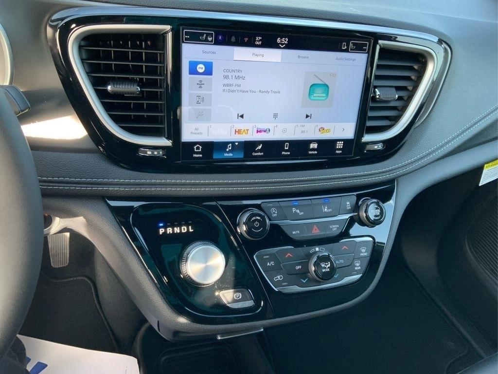 new 2026 Chrysler Pacifica car, priced at $40,995