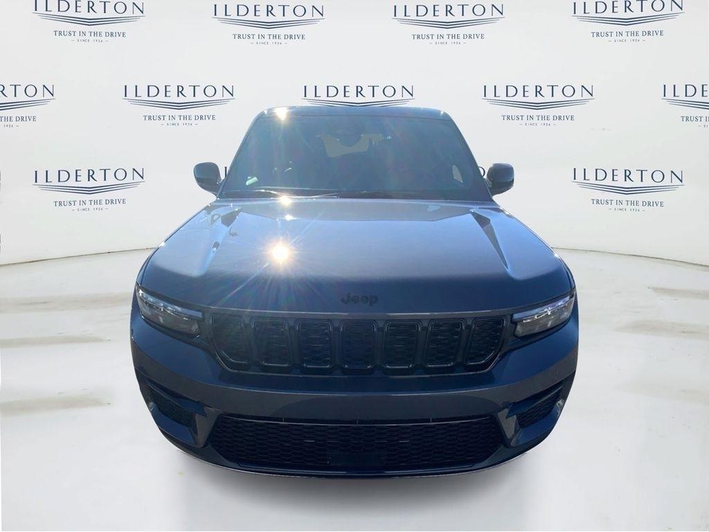 new 2025 Jeep Grand Cherokee car, priced at $46,235