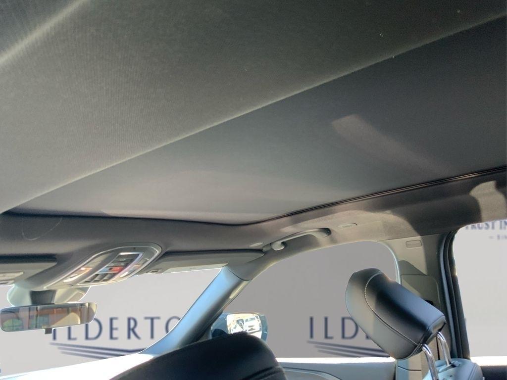 new 2025 Jeep Grand Cherokee car, priced at $46,235