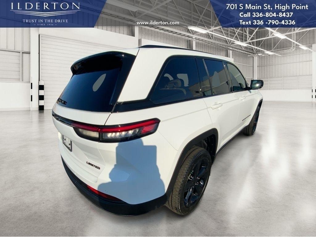 new 2025 Jeep Grand Cherokee car, priced at $43,565
