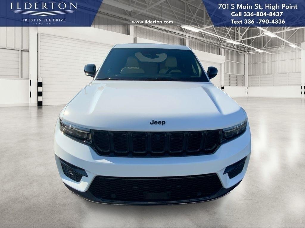 new 2025 Jeep Grand Cherokee car, priced at $43,565