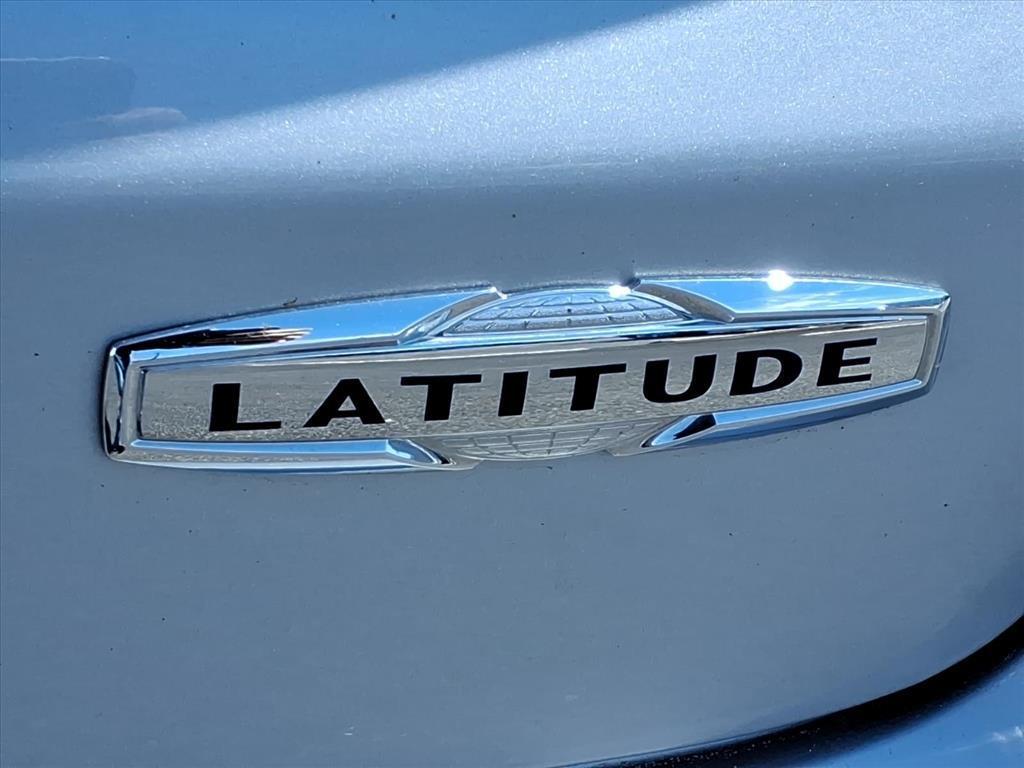 used 2024 Jeep Compass car, priced at $19,495