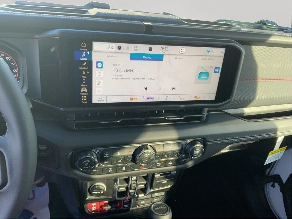 new 2026 Jeep Gladiator car, priced at $58,535