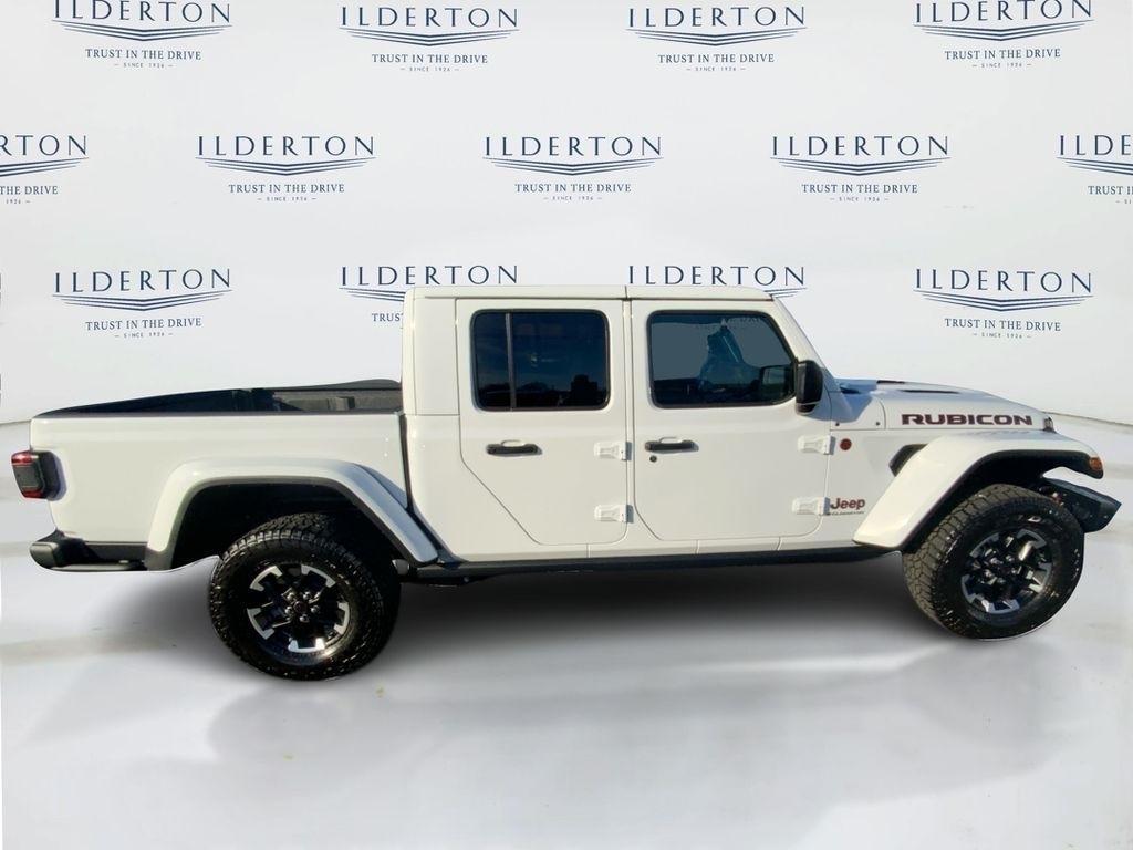 new 2026 Jeep Gladiator car, priced at $58,535