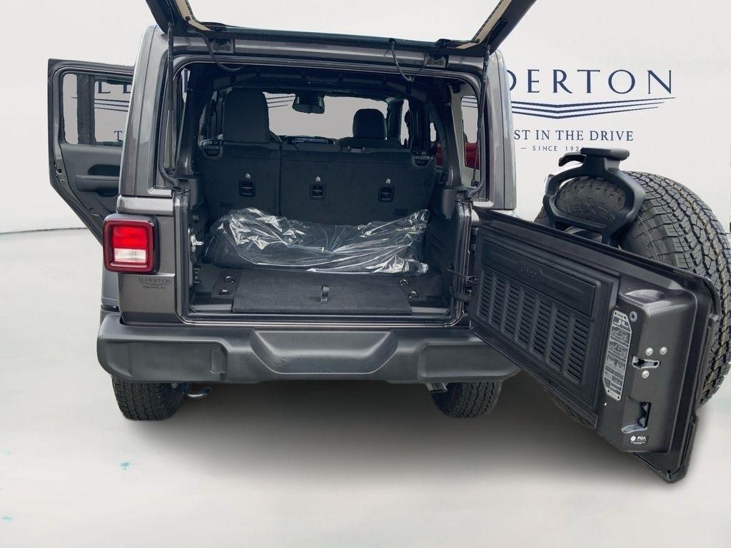 new 2026 Jeep Wrangler car, priced at $46,010