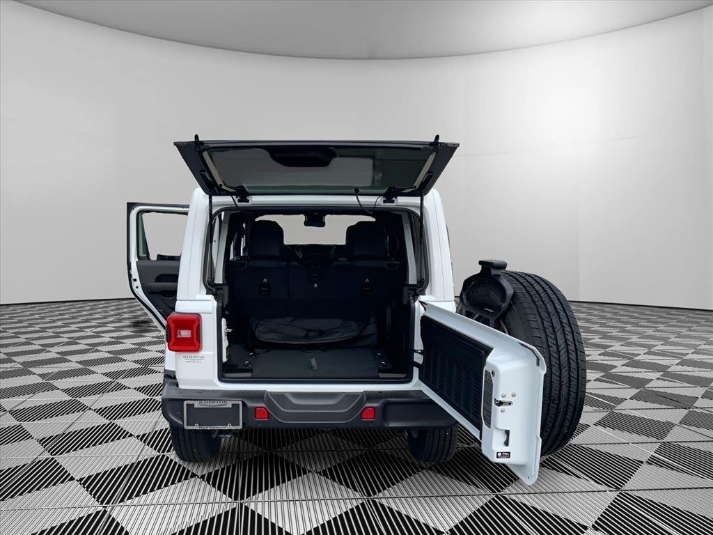new 2025 Jeep Wrangler car, priced at $48,525