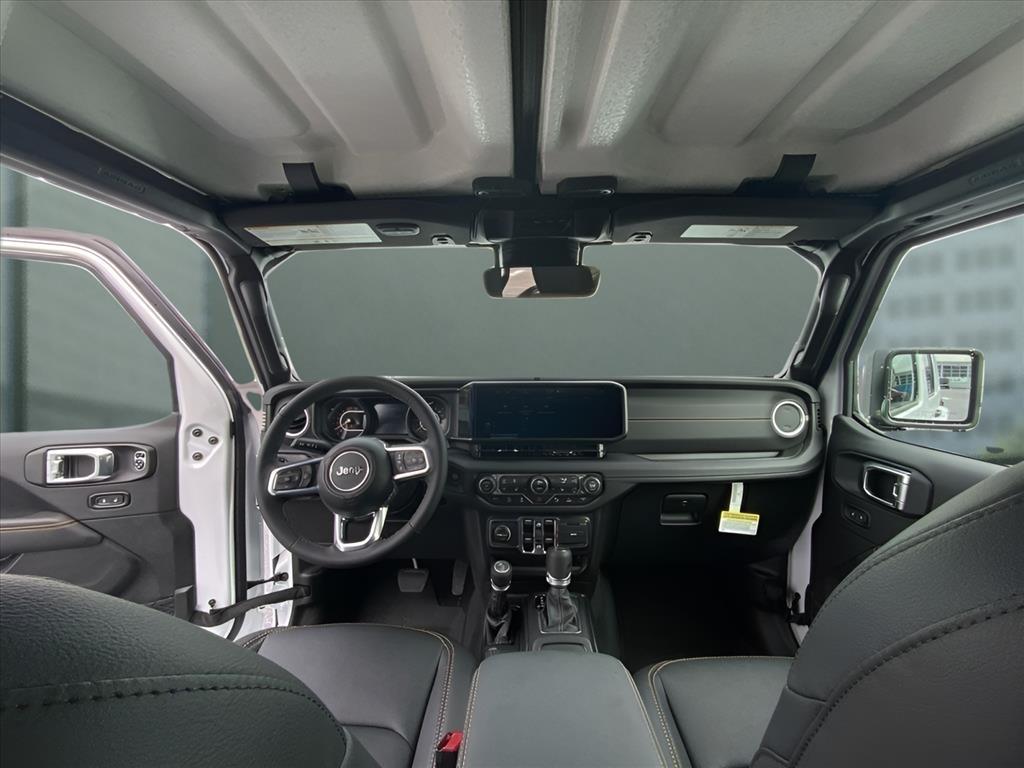 new 2025 Jeep Wrangler car, priced at $48,525