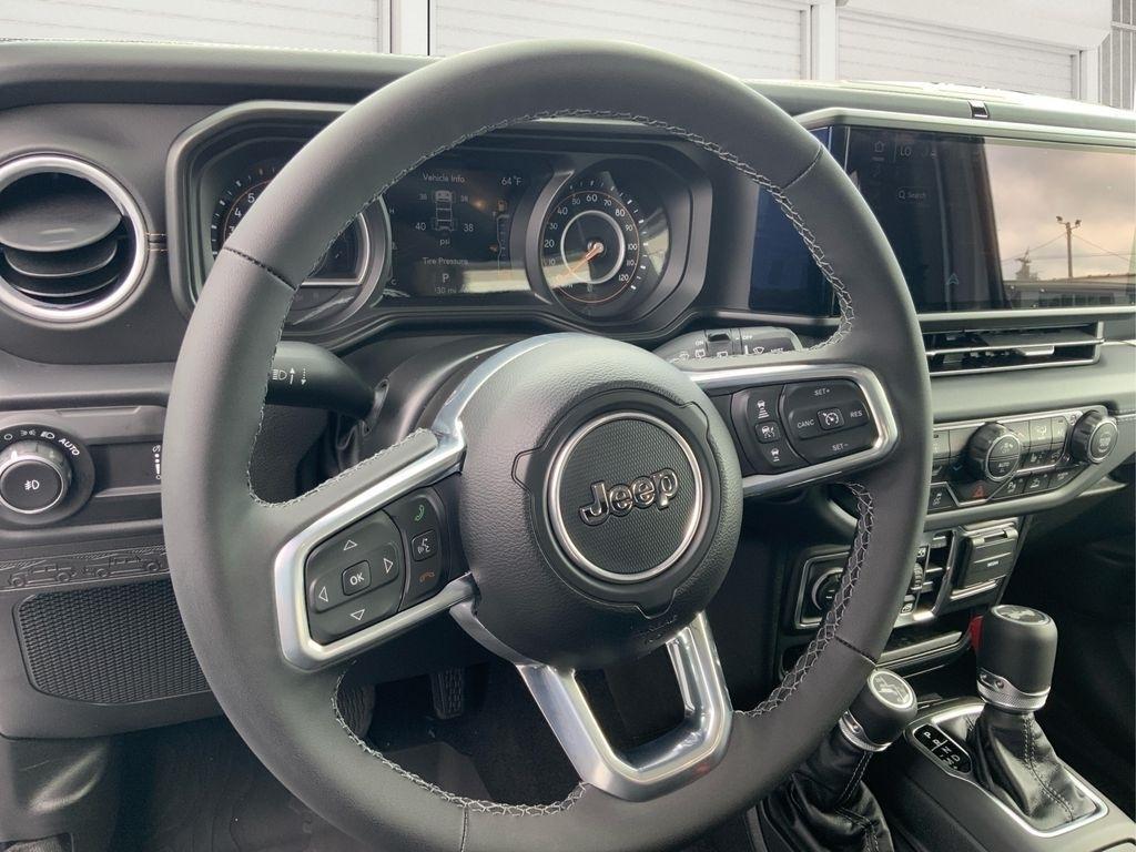 new 2025 Jeep Wrangler car, priced at $46,025