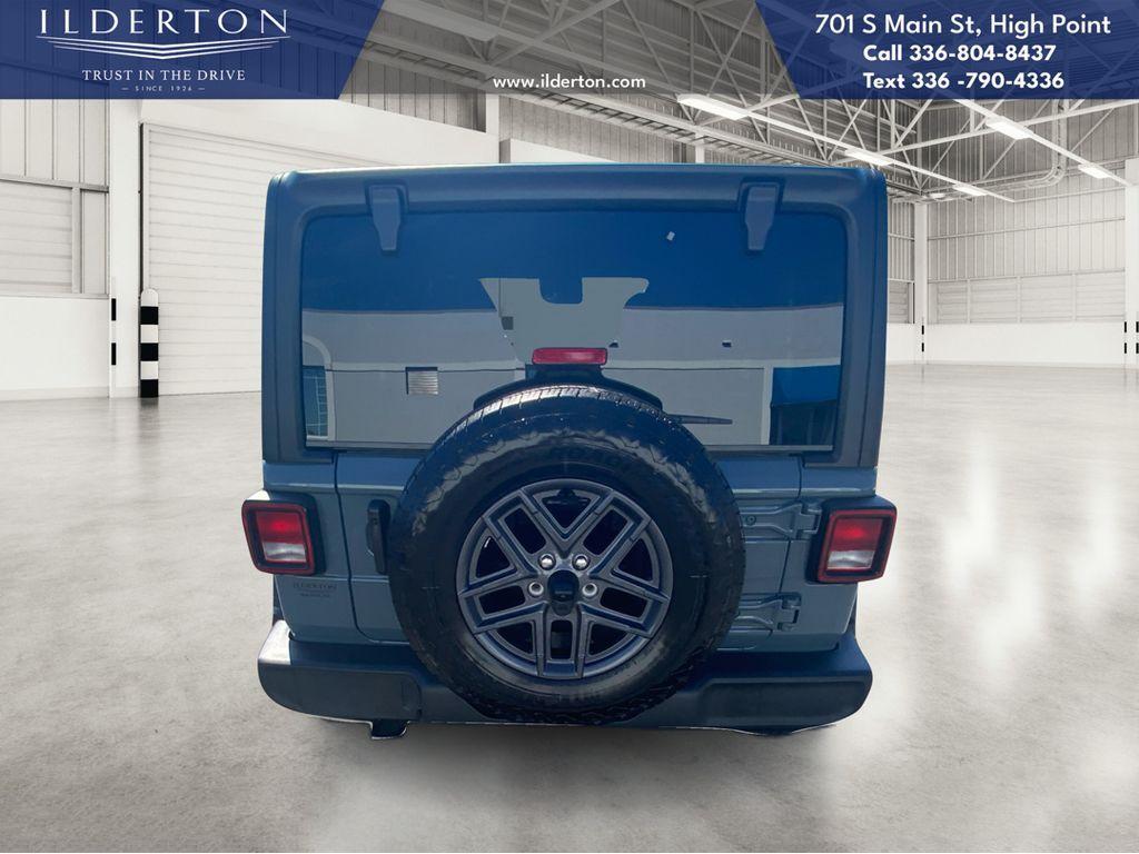 new 2025 Jeep Wrangler car, priced at $40,845