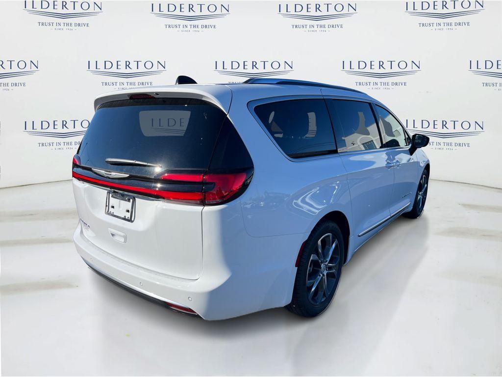 new 2026 Chrysler Pacifica car, priced at $49,665