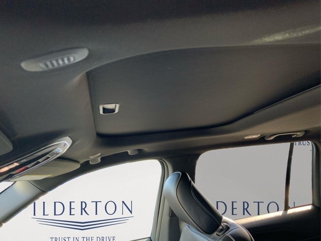 new 2025 Jeep Grand Cherokee car, priced at $37,375