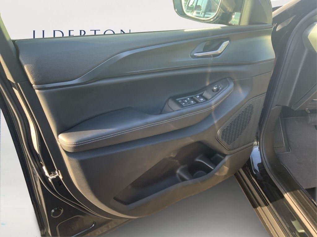 new 2025 Jeep Grand Cherokee car, priced at $36,875