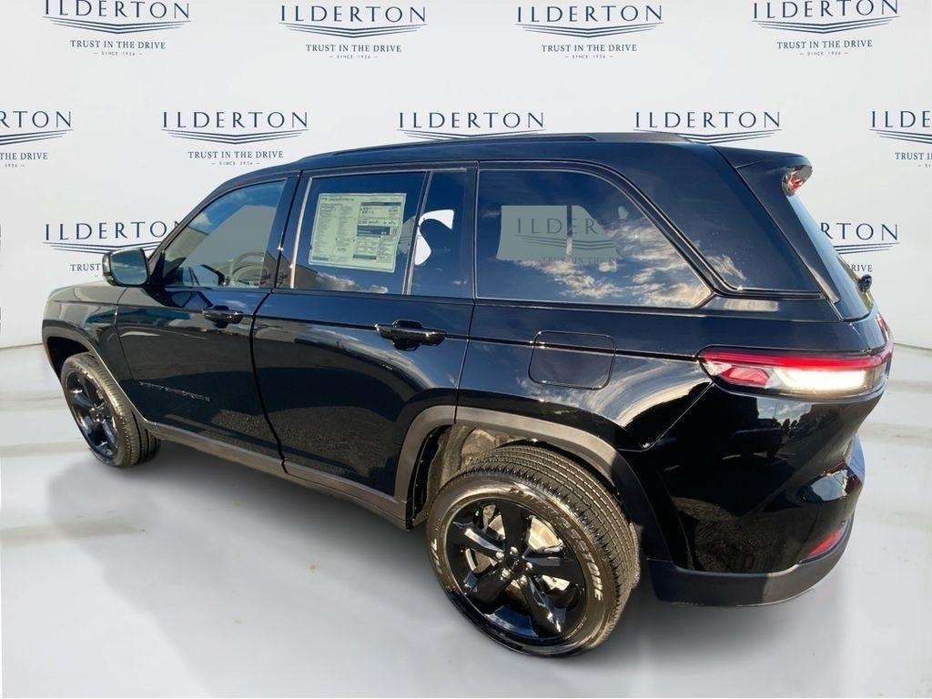 new 2025 Jeep Grand Cherokee car, priced at $36,875