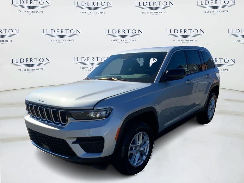 new 2025 Jeep Grand Cherokee car, priced at $34,670